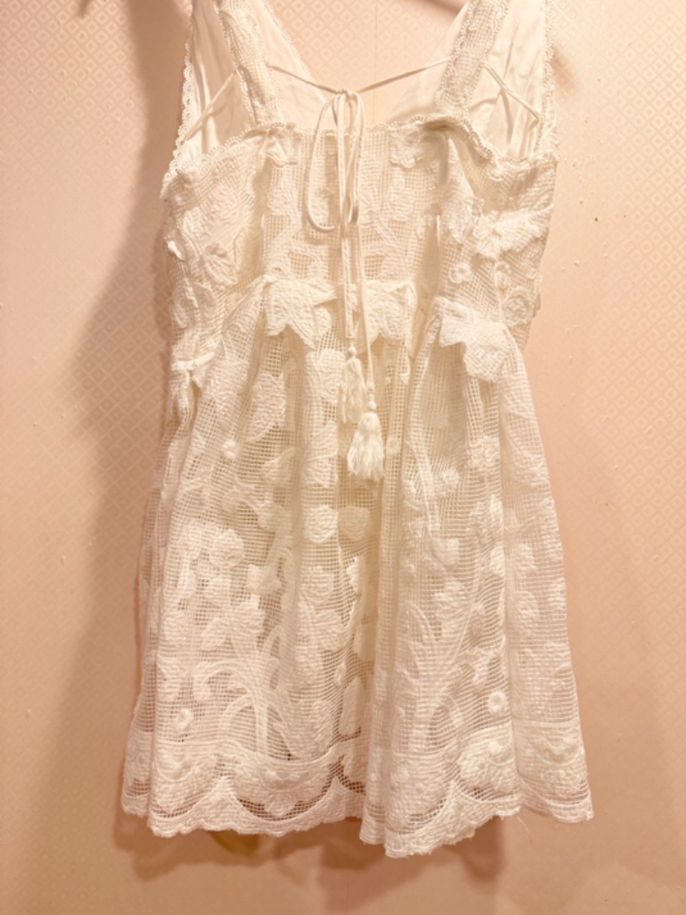 By Anthropologie White Lace V Neck Sleeveless Swing Mini Dress Tie Back z S Boho - Picture 10 of 13